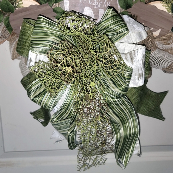 Moma Bear Wreath Jute Deco Mesh Bow Wood Cabin Country Farmhouse Mother's Day - Picture 8 of 8